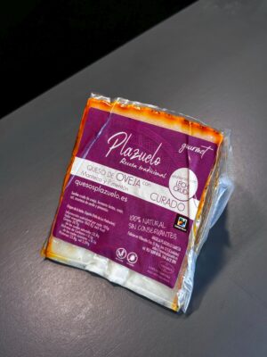 img_3681 QUESO DE OVEJA CURADO CON MANTECA Y PIMENTÓN (PLAZUELO)